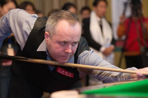 Skót Snooker Játékos John Higgins Mutatja Snooker Tudását Egy Tibeti — Stock Fotó