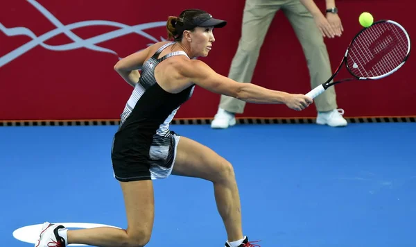 Jelena Jankovic Aus Serbien Gibt Landsfrau Aleksandra Krunic Ihrem Zweitrundenmatch — Stockfoto