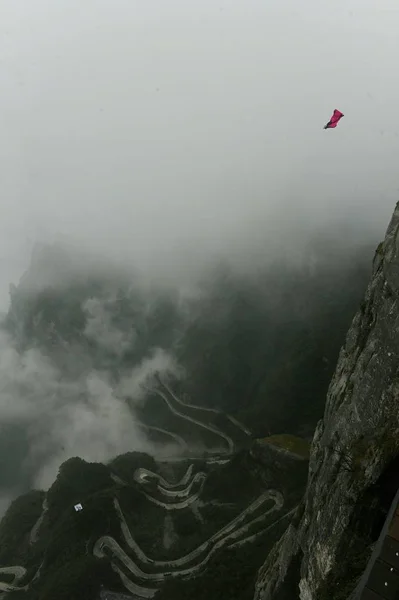 Piloto Wingsuit Vincent Descols Francia Compite Durante Clasificación Del Gran — Foto de Stock