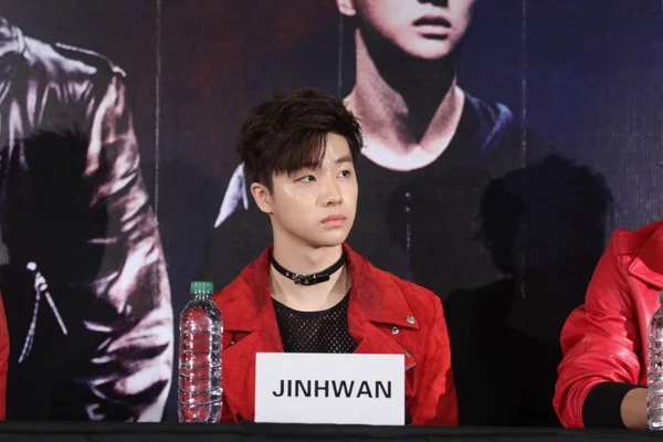 Kim Jin Hwan Jinhwan Von Der Südkoreanischen Boygroup Ikon Nimmt — Stockfoto