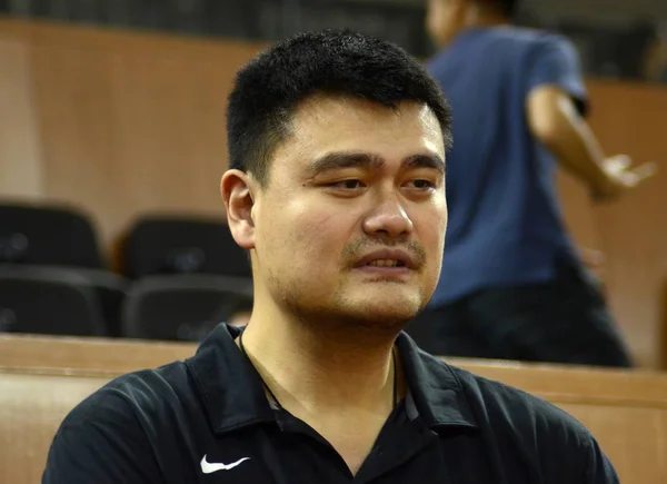 Retired Chinese Basketball Superstar Yao Ming Attends Training Session Shanghai — Stock Photo, Image