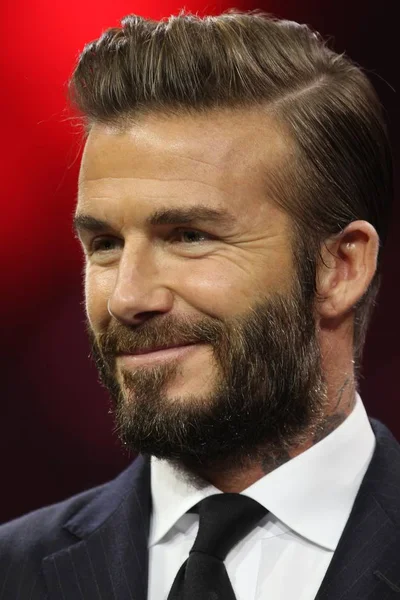 ดาราฟ ตบอลอ งกฤษ David Beckham วมงานกาล าหร บเทศกาลช อปป วโลก — ภาพถ่ายสต็อก