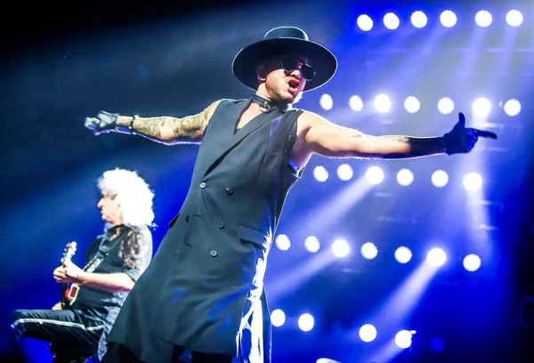 Amerikanische Sängerin Adam Lambert Tritt Während Des Konzerts Shanghai China — Stockfoto