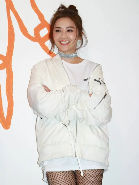 Şarkıcı Oyuncu Charlene Choi Hong Kong Pop Ikilisi Ikiz Katılır — Stok fotoğraf