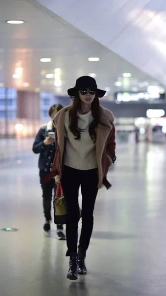 Modella Attrice Taiwanese Lin Chi Ling Fotografata All Aeroporto Internazionale — Foto Stock