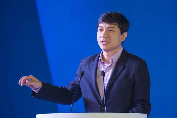 Robin Yanhong Předseda Představenstva Generální Ředitel Baidu Mluví Během Čínské — Stock fotografie