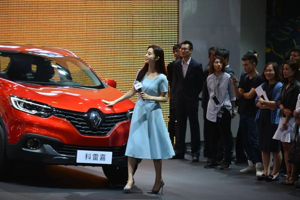 Kínai Színésznő Fan Bingbing Képen Egy Promóciós Eseményt Renault Alatt — Stock Fotó