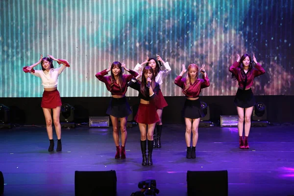 Miembros Del Grupo Chicas Surcoreanas Apink Presentan Durante Concierto Taipei —  Fotos de Stock