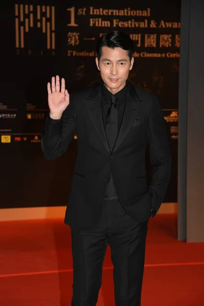 Güney Koreli Aktör Geldiğinde Aralık 2016 Jung Woo Sung Kırmızı — Stok fotoğraf