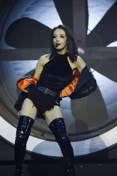 Çinli Oyuncu Şarkıcı Victoria Şarkı Veya Şarkı Qian Tmall Küresel — Stok fotoğraf