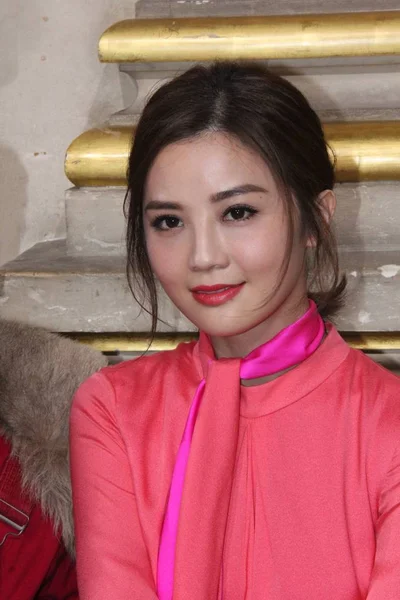Zpěvačka Herečka Charlene Choi Hong Kong Popového Dua Dvojčat Navštěvuje — Stock fotografie