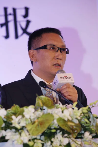 You Ceo Founder Group Speaks Observer Forum 2013 Beijing China — Stock Photo, Image