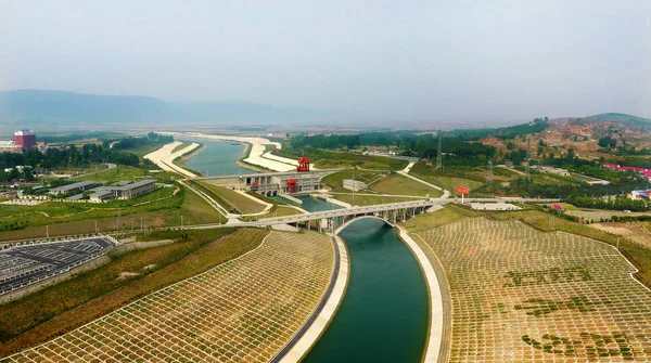 View Water Channel Pumping Station Middle Route South North Water — Stock Photo, Image