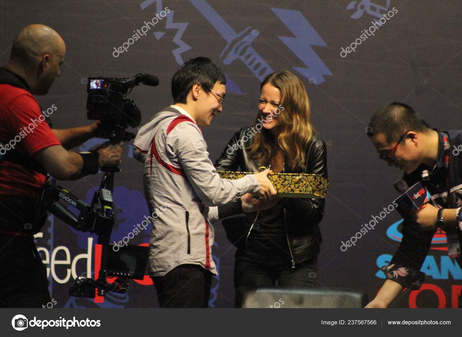 エイミーアッカー写真素材 ロイヤリティフリーエイミーアッカー画像 Depositphotos エイミーアッカー写真素材 ロイヤリティフリーエイミーアッカー画像 Depositphotos