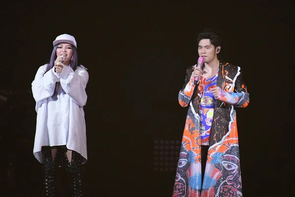 Ταϊβάν Jay Chou Δεξιά Και Mei Τραγουδήσουν Κατά Την Τελευταία — Φωτογραφία Αρχείου