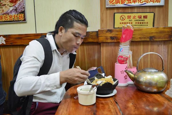 Çin Şarkıcı Heqing Nanning Şehir Güney Çin Guangxi Zhuang Özerk — Stok fotoğraf