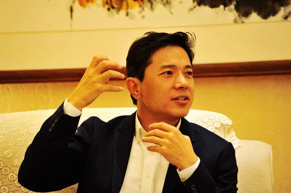 Robin Yanhong Styrelseordförande Och För Baidu Deltar Ceremoni Det Strategiska — Stockfoto