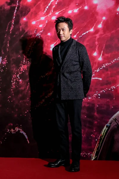 Kinesiska Skådespelare Deng Chao Anländer Till Röda Mattan För Premiären — Stockfoto