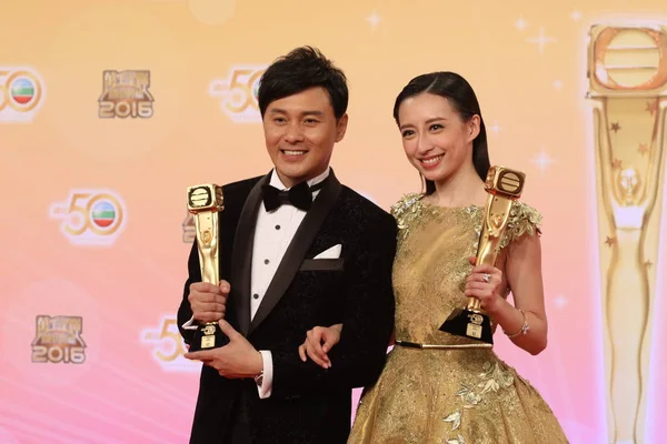 Actriz Hong Kong Katy Kung Derecha Actor Raymond Cho Posan — Foto de Stock