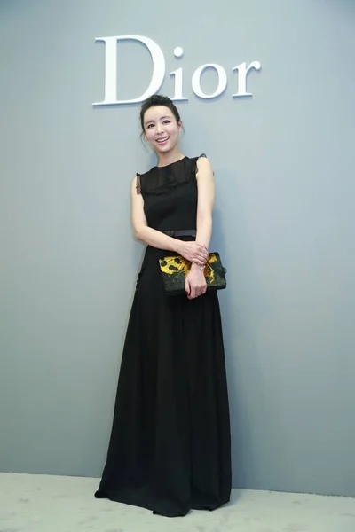 中国の女優チャン ジンチューは 2016 日ディオール女性アート北京 中国でのパーティーのために到着します — ストック写真
