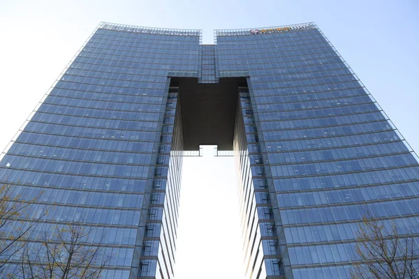 Vista Arranha Céu Forma Calças Jin Hongqiao International Center Também — Fotografia de Stock