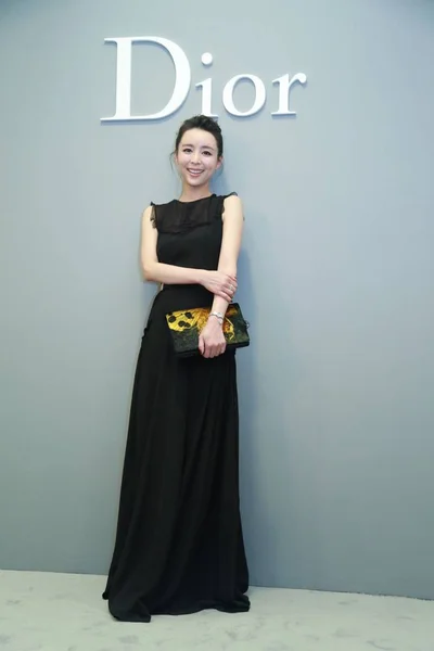 Aktris Cina Zhang Jingchu Tiba Untuk Pesta Dior Lady Art — Stok Foto