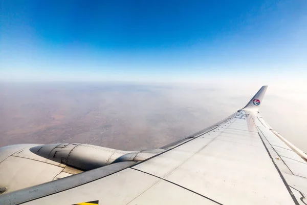 Jato Passageiros China Eastern Airlines Prepara Para Pousar Aeroporto Internacional — Fotografia de Stock