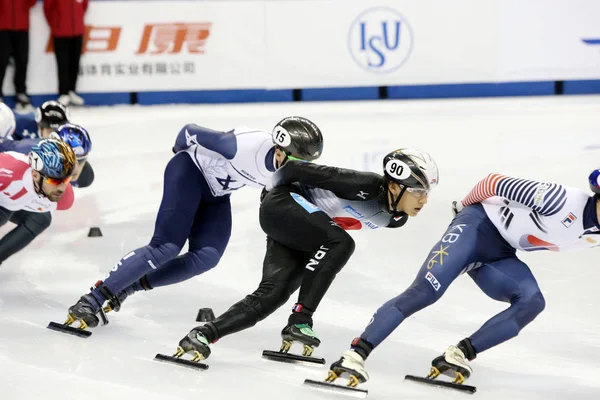 Кейта Ватанабэ Японии Второй Справа Участвует Полуфинале Чемпионата Мира Шорт — стоковое фото