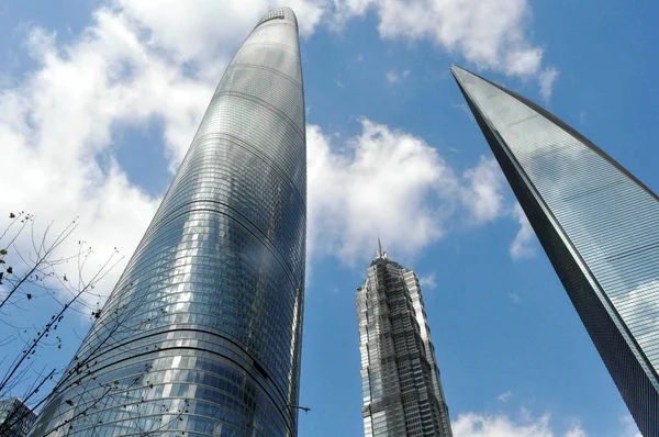 Widok Lewej Shanghai Tower Shanghaj Tower Shanghai World Financial Center — Zdjęcie stockowe