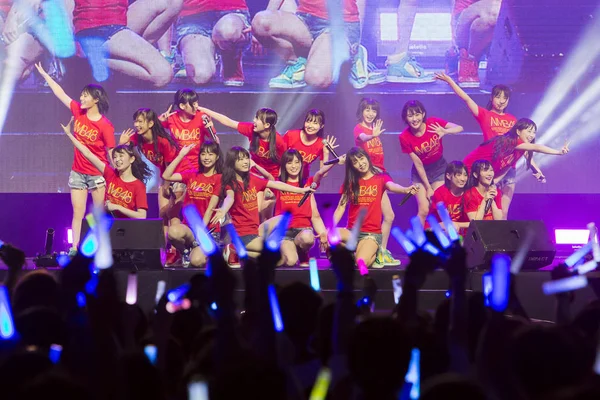 Leden Van Japanse Idool Meidengroep Nmb48 Uitvoeren Nmb48 Asia Tour — Stockfoto