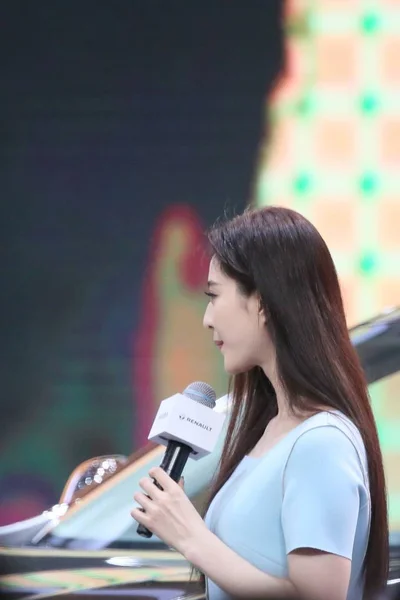 中国女優ファン ビンビンが第 回中国 国際自動車展として知られている自動広州 2016 201年 月中国南部の広東省 広州市の中にルノーのプロモーション イベントで描かれて — ストック写真