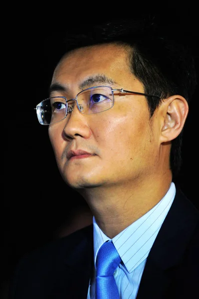 Pony Huateng Předseda Ceo Tencent Holdings Ltd Navštěvuje 2016 Čína — Stock fotografie