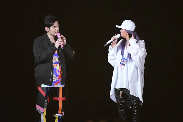 Los Cantantes Taiwaneses Jay Chou Left Mei Presentan Último Concierto — Foto de Stock