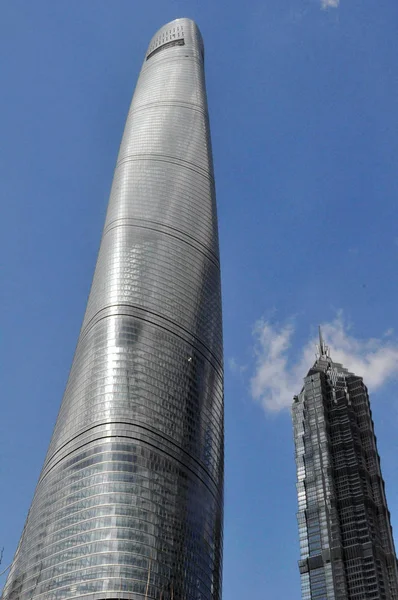 Вид Шанхай Башта Ліворуч Jinmao Вежа Lujiazui Фінансовий Район Pudong — стокове фото
