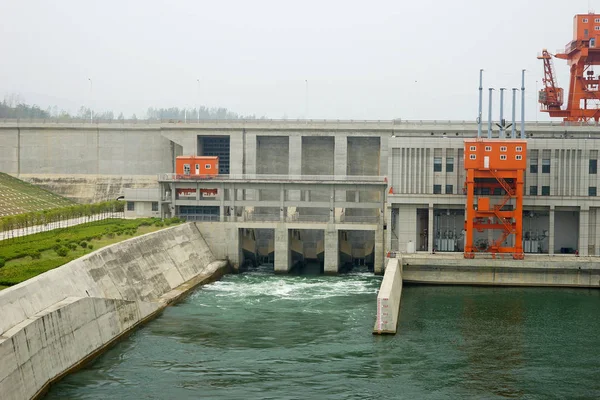 Vue Canal Eau Une Station Pompage Dans Voie Médiane Projet — Photo