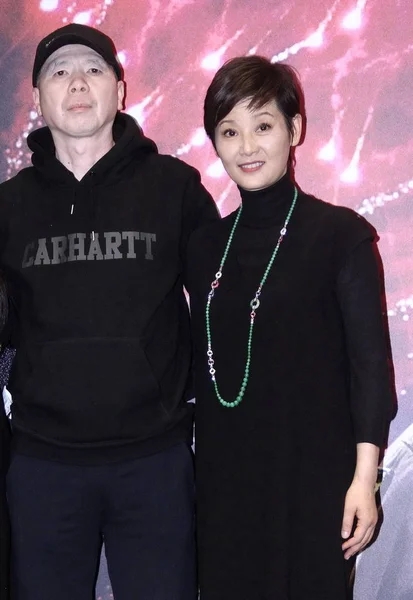 Der Chinesische Regisseur Feng Xiaogang Links Und Seine Frau Fan — Stockfoto