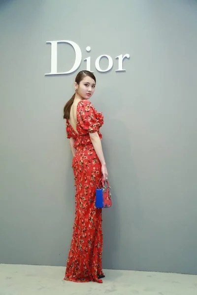 Actriz China Zhang Huiwen Llega Para Una Fiesta Dior Lady — Foto de Stock