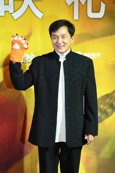 Hongkongské Kungfu Superstar Jackie Chan Přichází Červeném Koberci Premiéru Svého — Stock fotografie