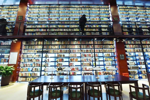 Vista Interior Biblioteca Pública Estilo Harry Potter Distrito Gongshu Cidade — Fotografia de Stock