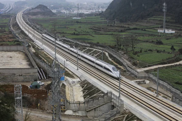 Crh Kína Vasúti Nagysebességű Bullet Vonat Utazik Hukun Shanghai Kunming — Stock Fotó