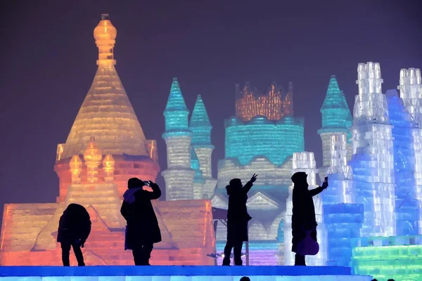 People Visit Illuminated Ice Sculptures 20Th China Harbin Ice Snow — Stock Photo, Image