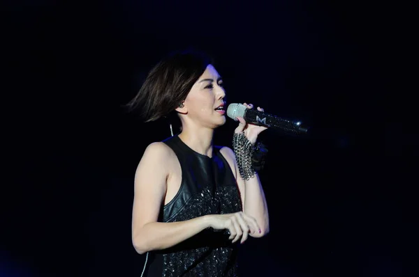Cantante Singapurense Stefanie Sun Canta Festival Música Eco Shanghai China —  Fotos de Stock