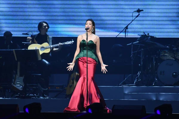 Cantora Taiwanesa Lin Apresenta Seu Concerto Taipei Arena Taipei Taiwan — Fotografia de Stock