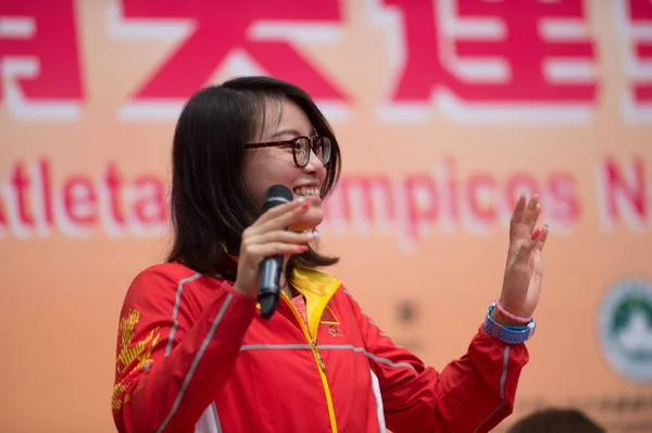 中国スターの Yuanhui を水泳に出席 マカオ 中国における対話 2016 — ストック写真