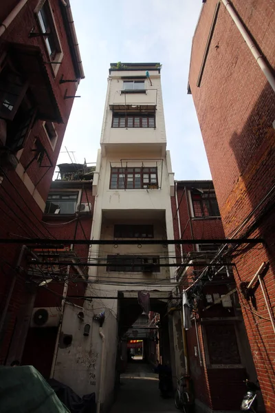 Вид Водонапірна Будівля Житлового Будинку Шанхаї Китай Серпня 2016 — стокове фото