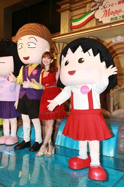日本の歌手と日本のアイドル グループ Akb48 の小嶋陽菜の女優 丸子マンマ ミーア 展覧会香港 2016 日のプロモーション イベントに出席します — ストック写真