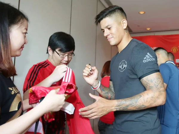 Marcos Rojo Direita Manchester United Assina Autógrafos Para Fãs Encontro — Fotografia de Stock