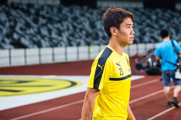 Shinji Kagawa Dari Borussia Dortmund Mengambil Bagian Dalam Sesi Latihan — Stok Foto