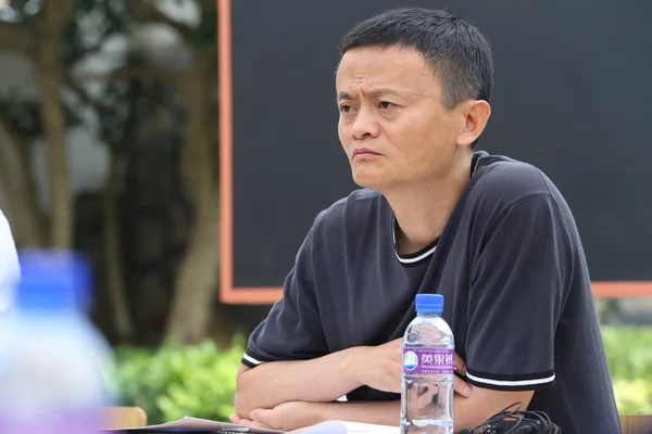 Jack Yun Presidente Alibaba Group Escucha Seminario Educación Una Escuela — Foto de Stock