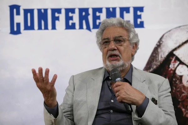 Španělský Tenorista Dirigent Placido Domingo Zúčastní Tiskové Konference Opeře Macbeth — Stock fotografie